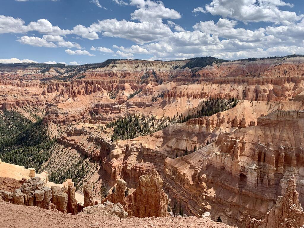 Cedar Breaks: A Dream Location for Travel Creators